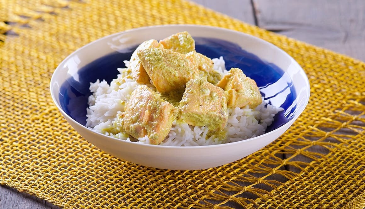 Curry di Salmone Norvegese con riso basmati