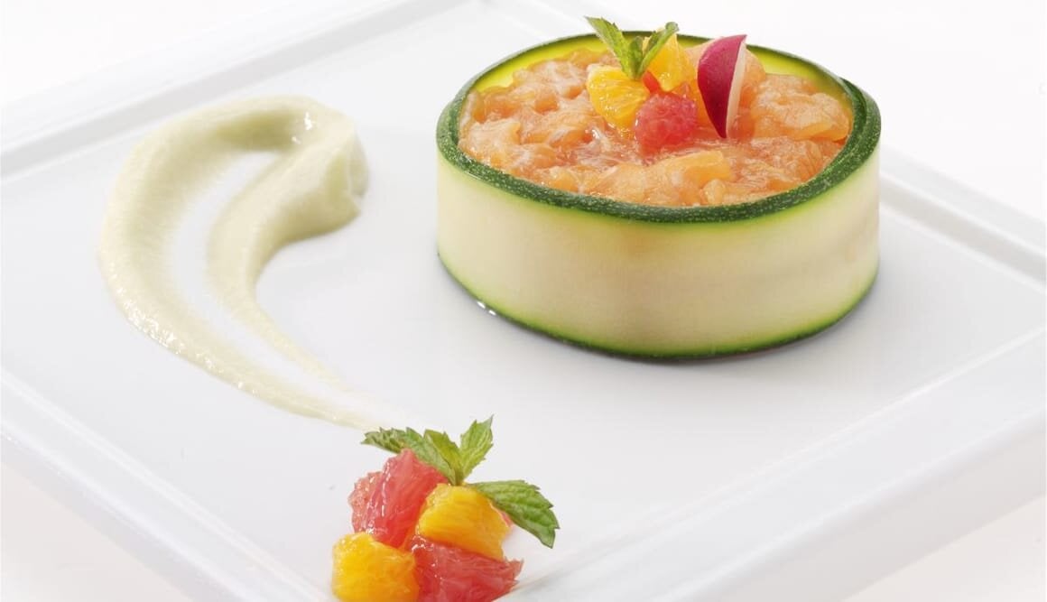 Tartare di Salmone all’arancia e aceto balsamico