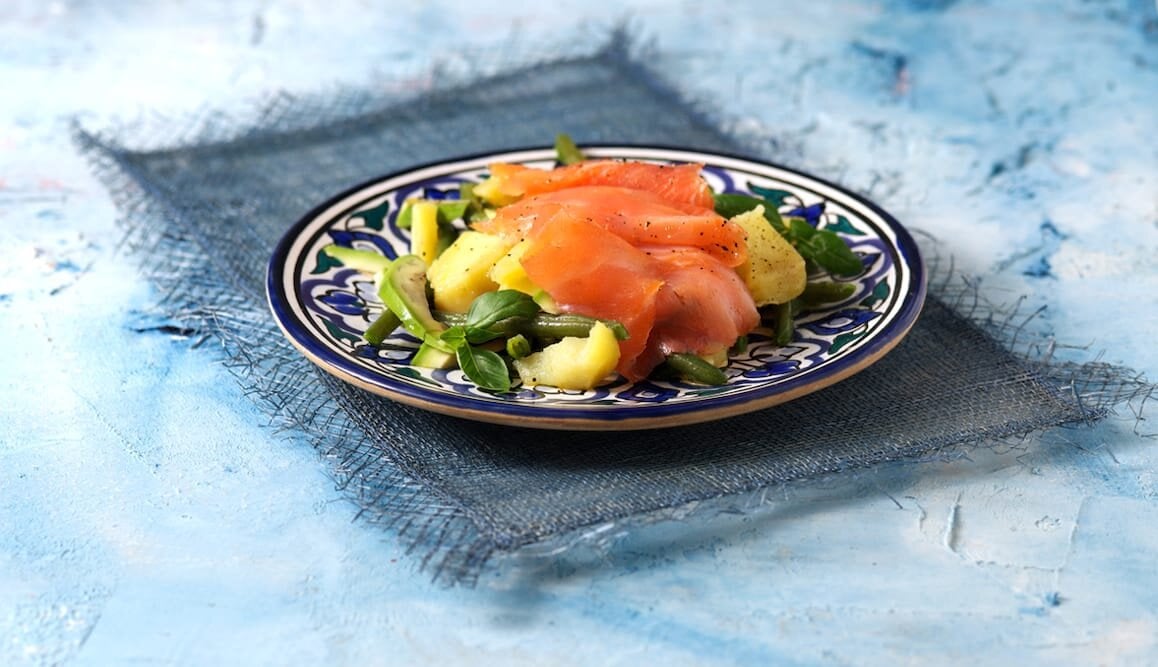 Insalata di Salmone Norvegese affumicato con fagiolini, patate e avocado