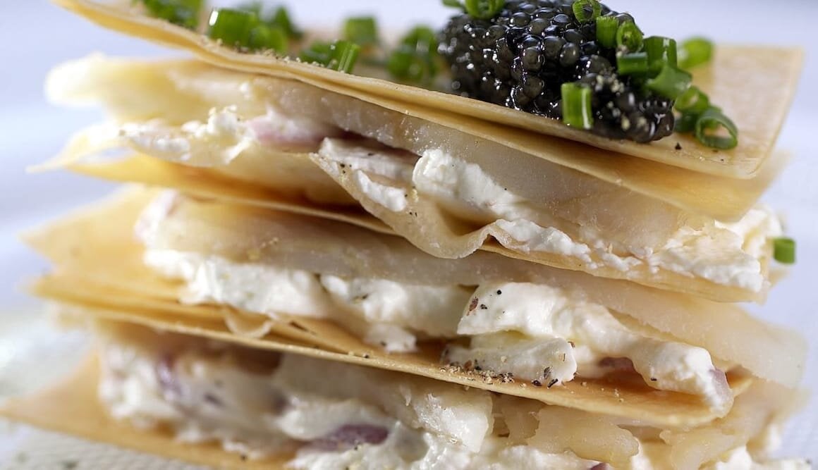 Millefoglie di Baccalà di Norvegia con formaggella al pepe nero