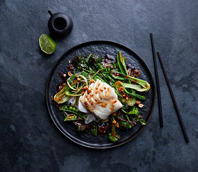 Merluzzo norvegese con verdure e sapori asiatici