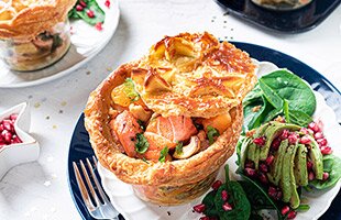 Scrigni di salmone norvegese in pasta sfoglia