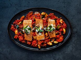 Salmone norvegese in padella con parmigiano