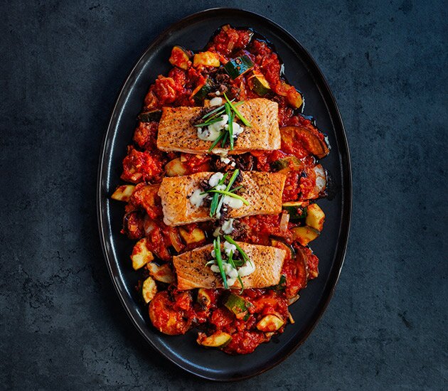 Salmone norvegese in padella con parmigiano