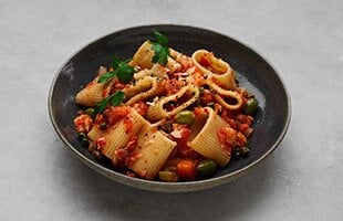 Paccheri con ragù di stoccafisso norvegese