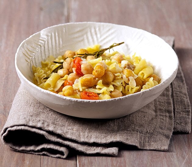 Pasta mista con ceci e Stoccafisso di Norvegia in umido