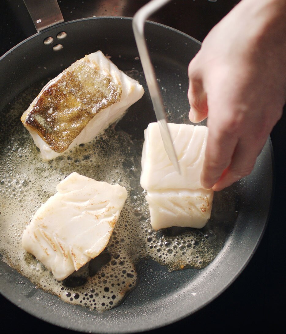 Cucinare lo skrei in padella